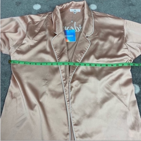 New with tags Missguided bridesmaid robe - Picture 9 of 12